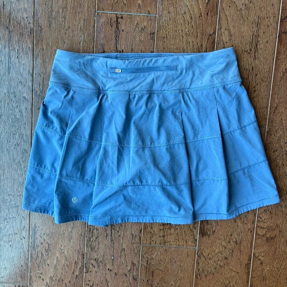 Lululemon Pace Rival Skirt. Shorts With Pockets Underneath. Size 6. Blue. - Picture 2 of 6